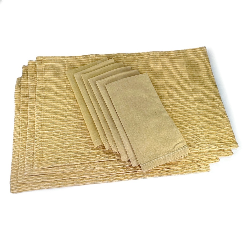 Vintage Yellow Cloth Napkins & Placemats from Crate & Barrel - 10